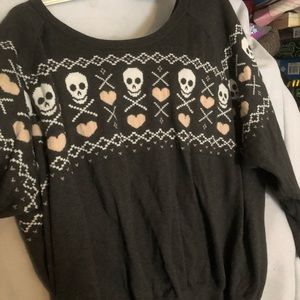 Skull print sweater